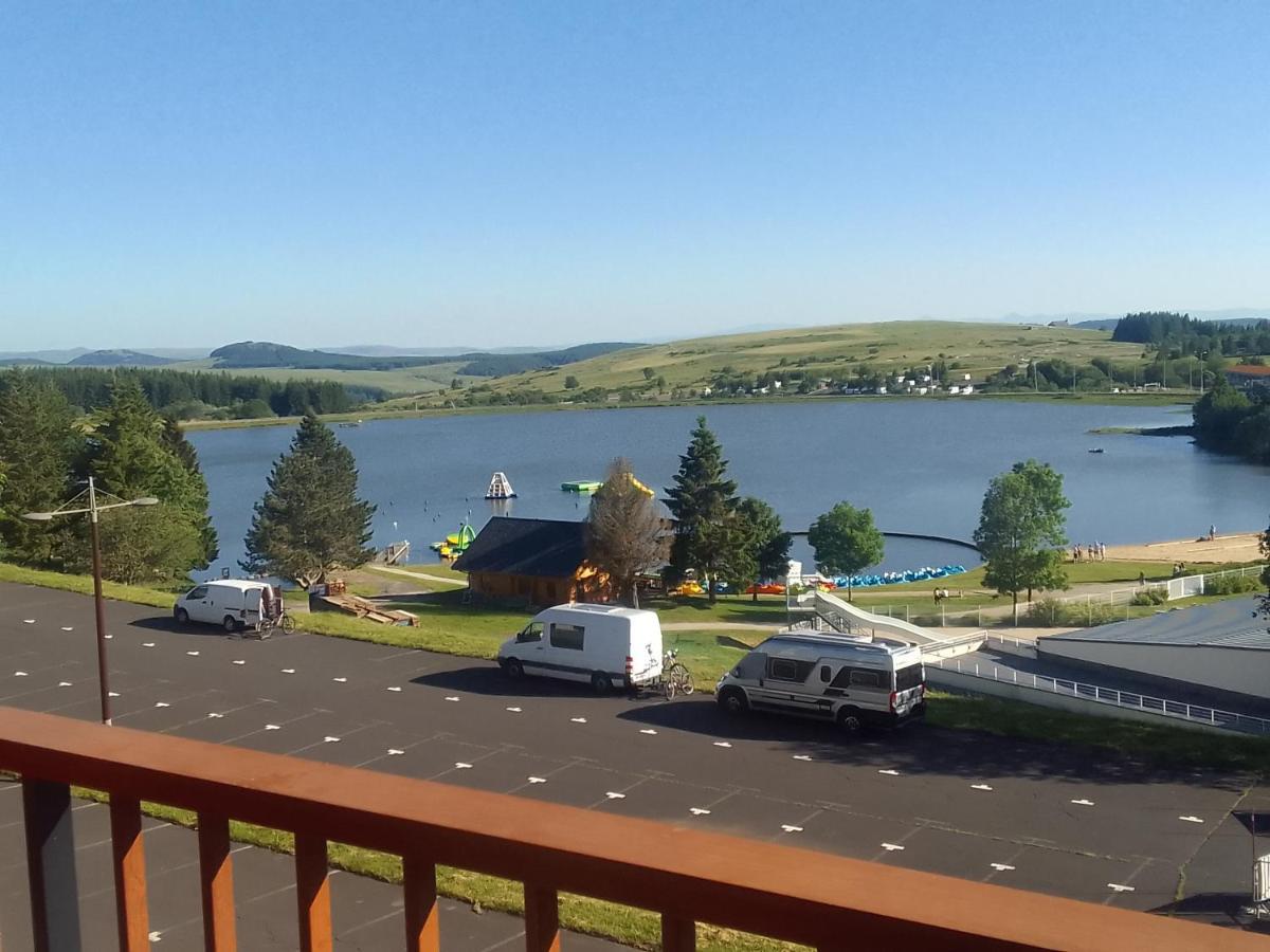 Appartement Situe En Plein Centre A Deux Pas Des Pistes. Besse-et-Saint-Anastaise Eksteriør bilde